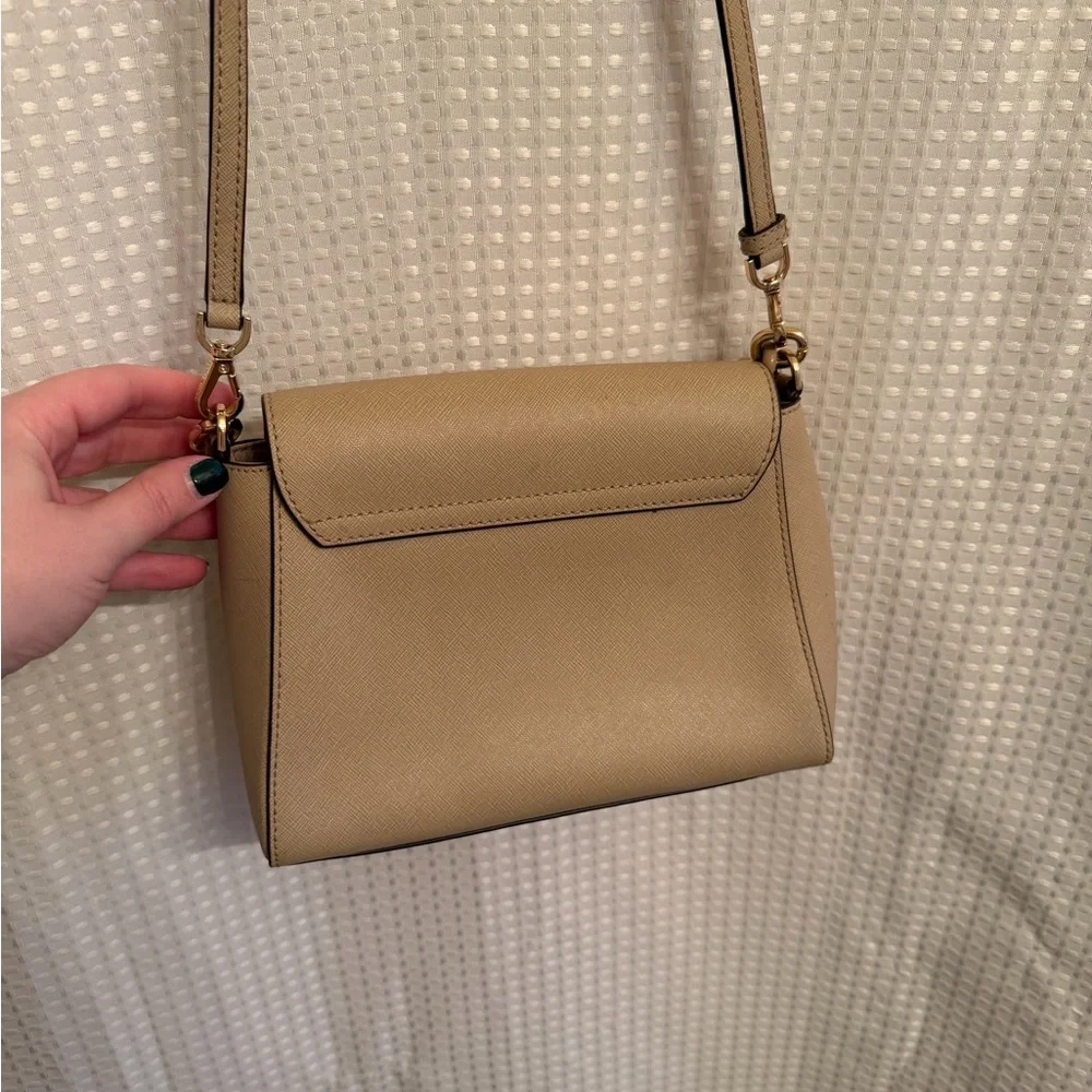 Michael Kors Beige Crossbody Bag - Picture 4 of 7